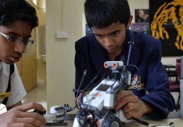 1_-w2M1DZonoIpyKxla3phRQ